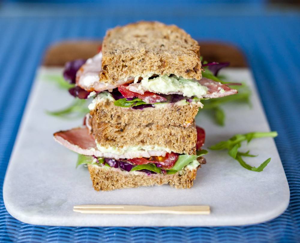 A Healthier Twist On The BLT Sandwich!